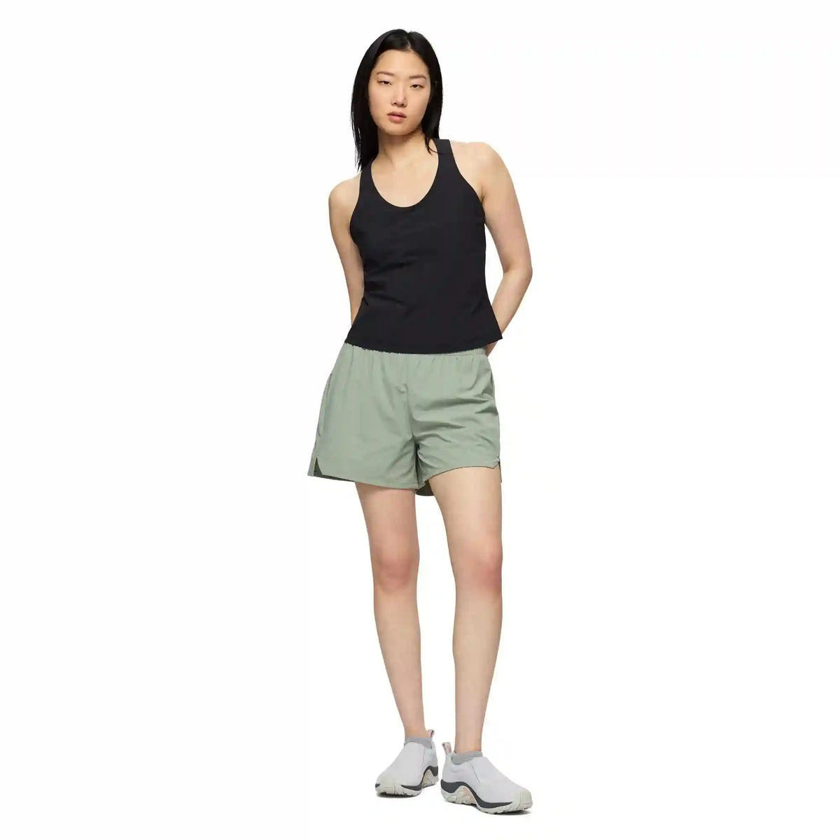 Victorai Running Short